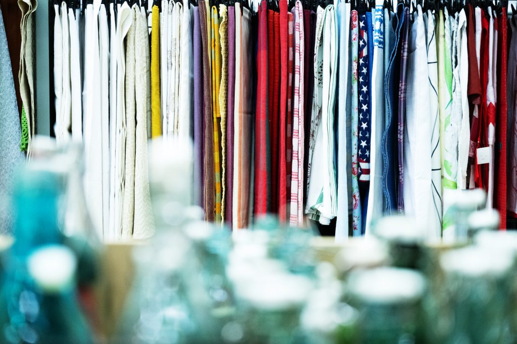 Majas Stöd Mot Barncancer Secondhand.